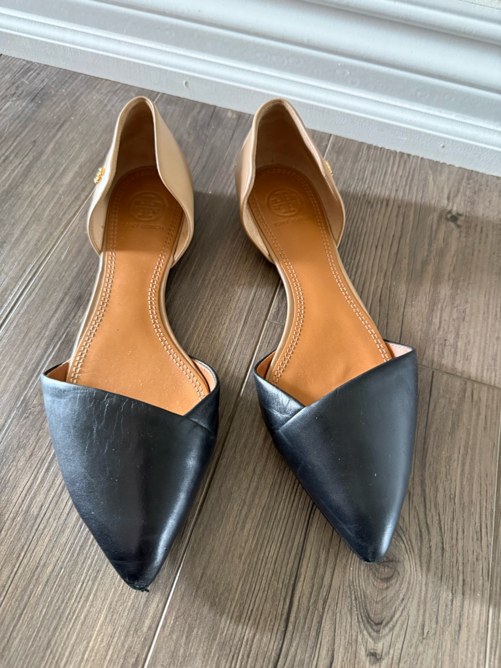 Tory Burch Two Tone Leather Flats Size 8.5